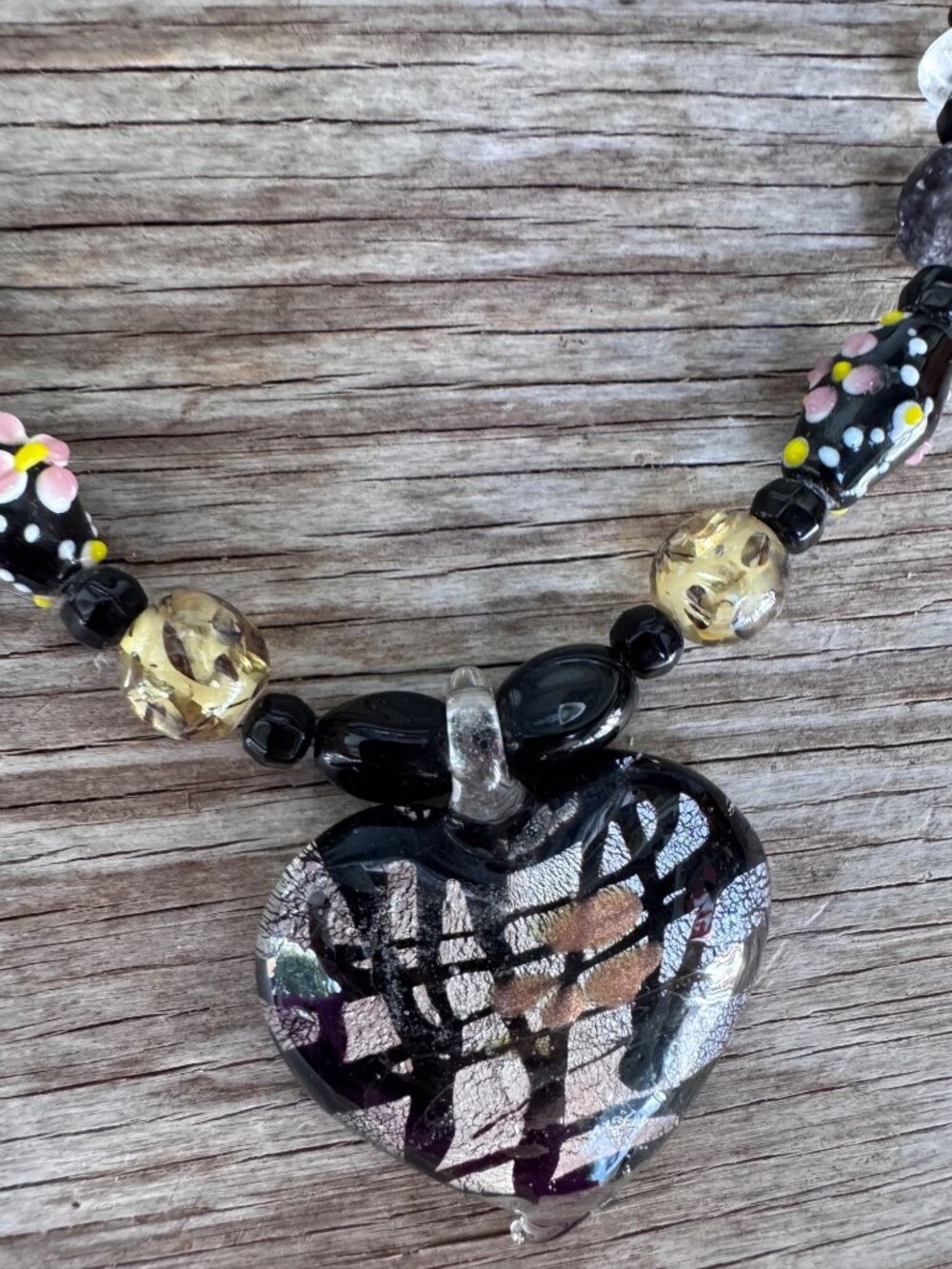 Artisan Dichroic Glass Heart Necklace Lampwork Beads Floral Black 18"-20" - Picture 2 of 9